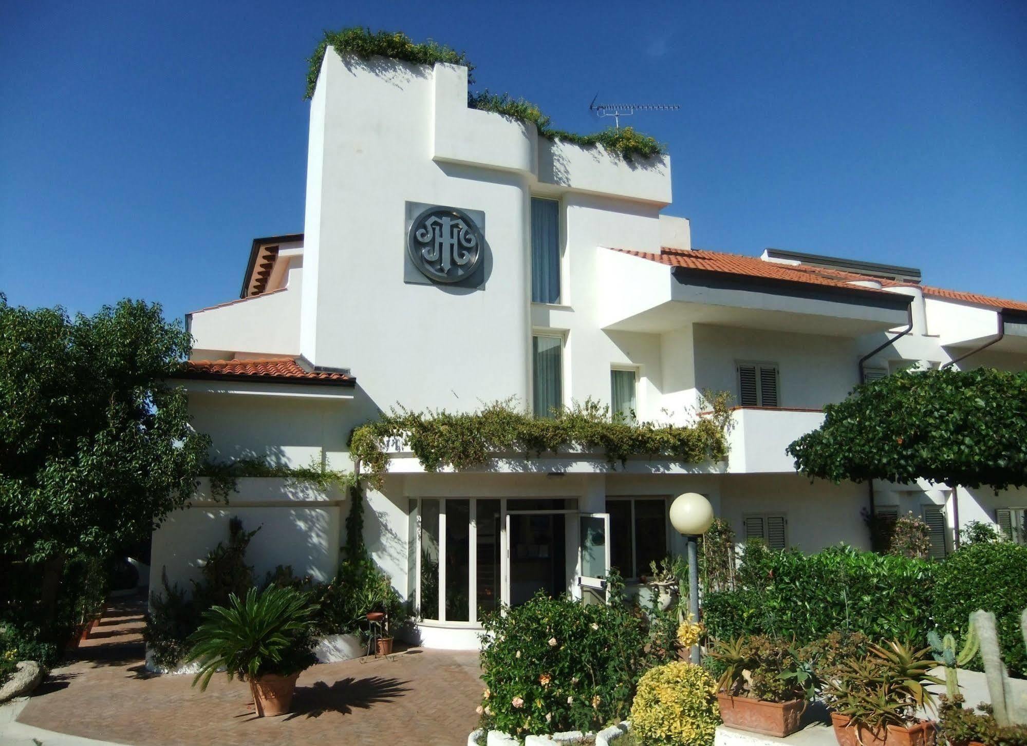 Hotel Tirreno Parghelia Exteriér fotografie