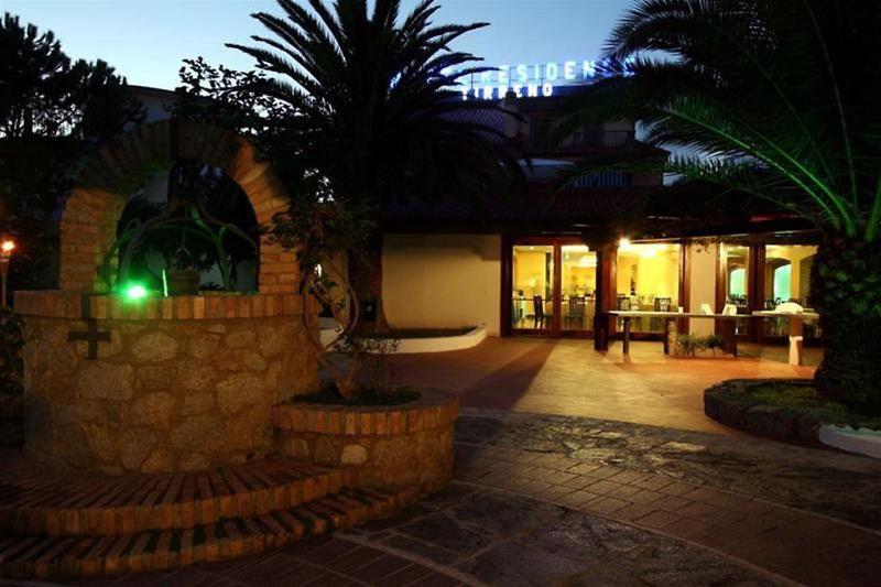 Hotel Tirreno Parghelia Exteriér fotografie