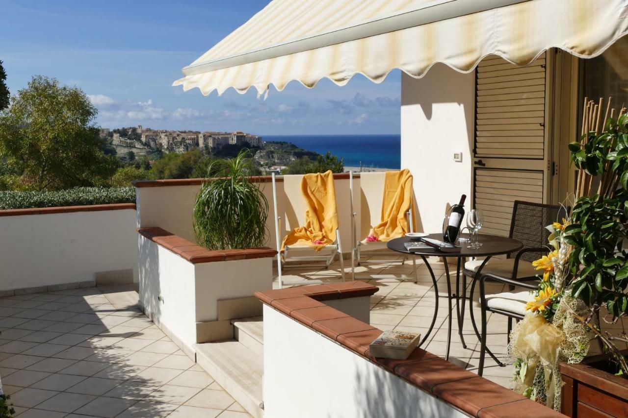 Hotel Tirreno Parghelia Exteriér fotografie