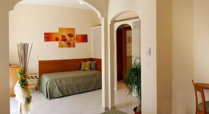 Hotel Tirreno Parghelia Exteriér fotografie